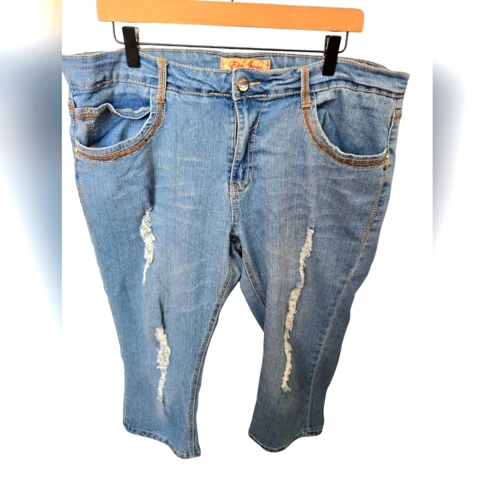 Elite Jeans Women's Distressed Blue Jeans Size 17/18